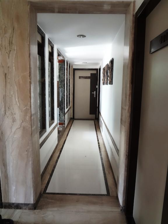 Hotel Ashwin Мумбаи Экстерьер фото