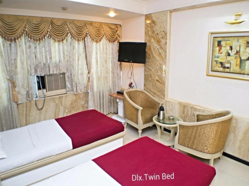 Hotel Ashwin Мумбаи Экстерьер фото