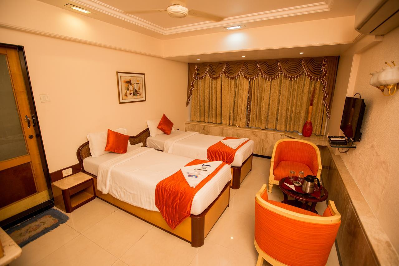 Hotel Ashwin Мумбаи Экстерьер фото